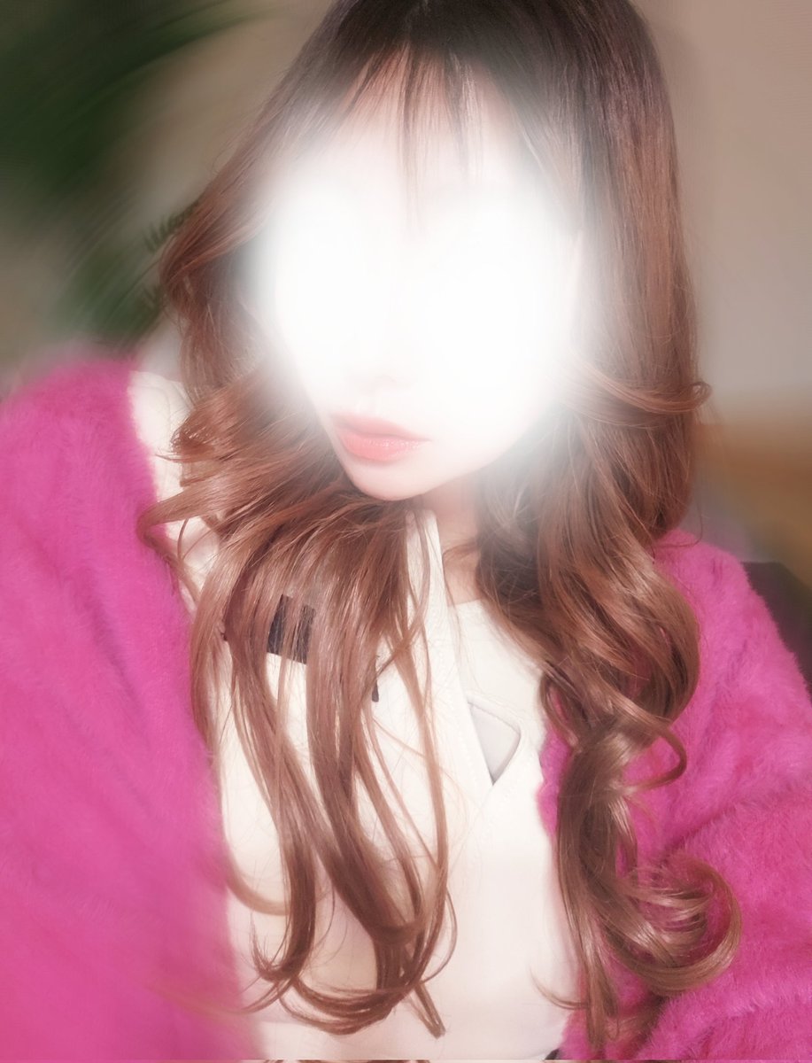 昨日は無事に完売させていただきありがとうございました🙂‍↕️🫶🏻楽しかった博多🤤🩷🩷次回もよろしくお願いします🧸🧡