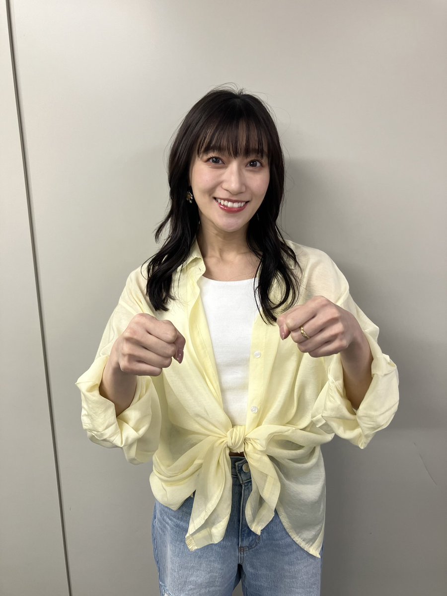 iRis_a_himi's tweet photo. 💜📸本日のチェキポーズ発表📸💜
①全会場共通ポーズ
「ちょっすー!」
②本日の「Side U」ポーズ
ドライブポーズ🚗💨
運転席、助手席どちらでもOKです🚘🏁
たくさんチェキ撮りましょう〜📷✌️
本日もよろしくお願いします💜
#HimikaAkaneya #SideU
#MFゴースト
(スタッフ) https://t.co/0temiAo0xK