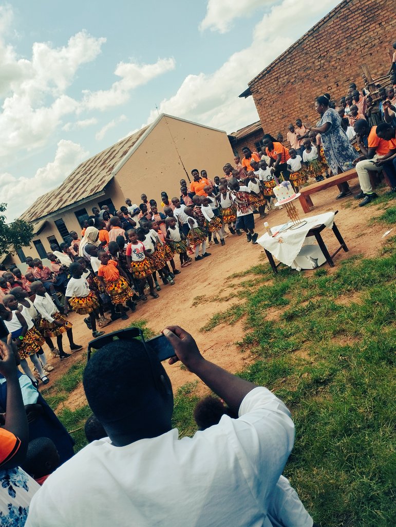 A TREESTORY🌲🌲🌍(COMMUNITY AT UNITY)🇧🇪🇧🇪🇧🇪 tweet media