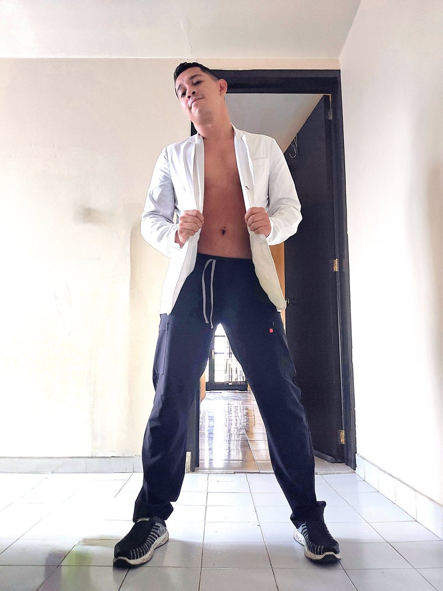 Dr. Rhoy 🐾 👨‍⚕️🐾
#mobilevet #PuertoVallarta #veterinarian