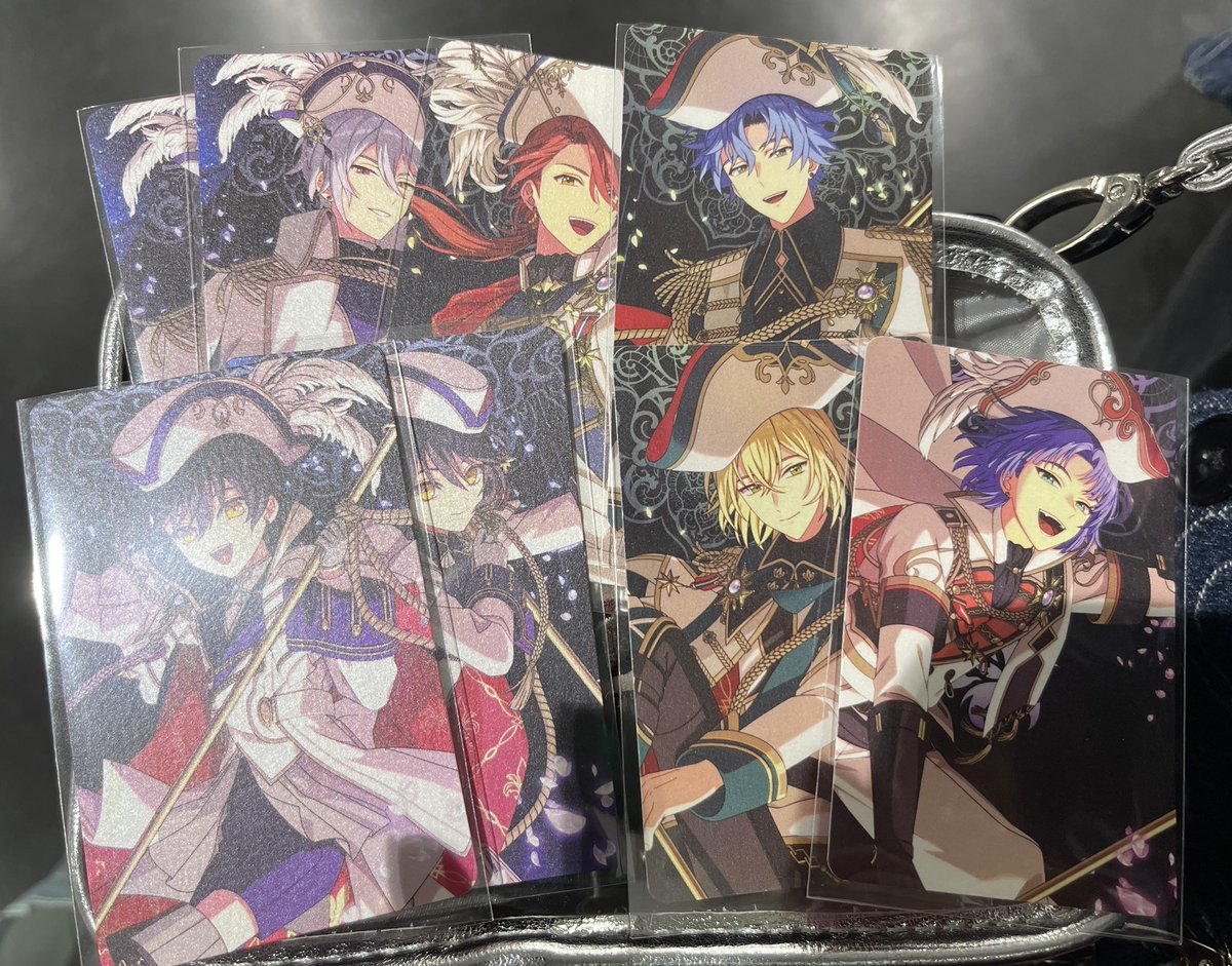 まほやく展　魔法使いの約束展 購入特典
【交換】
特典
　譲:カインスノウホワイトオーエン2ムル
　　　フィガロルチル
　求:ファウストシノネロ

ネロ優先
まとめて優先
12/1まで手渡し可能（池袋もしくは銀劇付近）
それ以降は郵送もしくは仙台手渡し

検索からもお気軽にお声掛けください