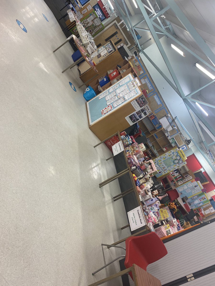 BalmallochPTA's tweet photo. 🎄🤶🏻🎅🏻 Balmalloch Christmas Fayre today 10-12 🎅🏻🤶🏻🎄Set up is in full swing! Can’t wait to see you there! https://t.co/avW7ZeWajk