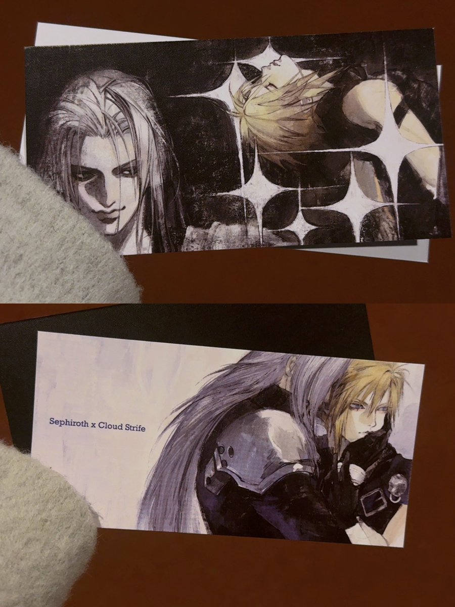 一些印刷的卡片