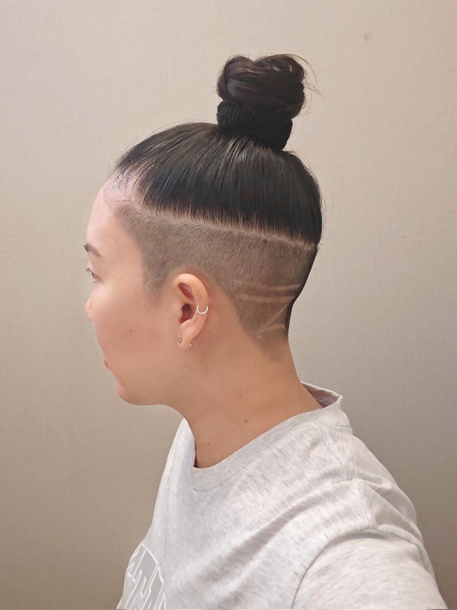 beckkaew's tweet photo. Update💈 #UnderCut #UnderCutDesign​ #UndercutGirls #UndercutGirl #UnderCutforWomen https://t.co/0Gk9wh7qvP