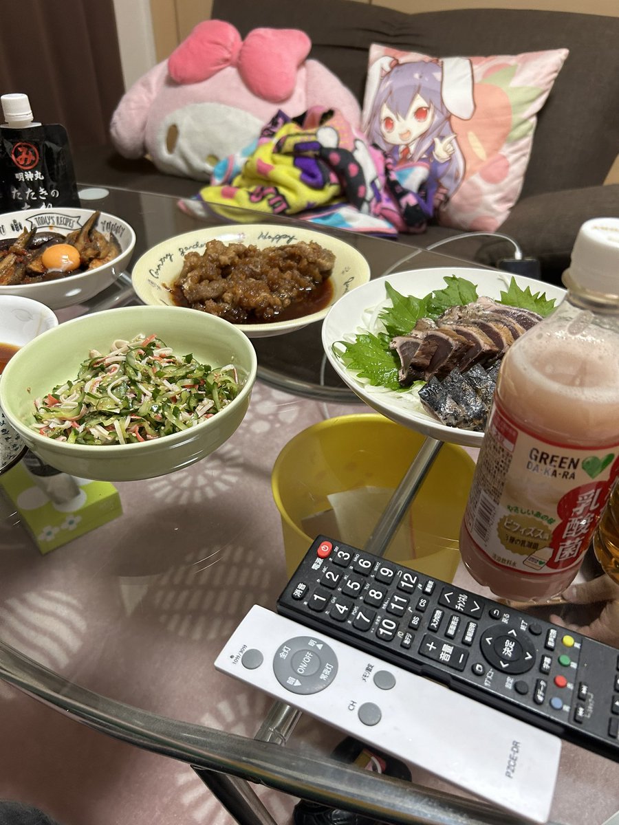 3310017A's tweet photo. たっつん家に晩飯食べに来た‼️‼️www https://t.co/9KotcrTRm8