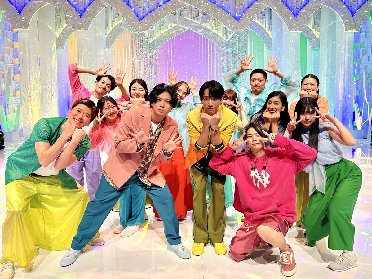月明かりの下で踊る美女と野獣 窄まっ
