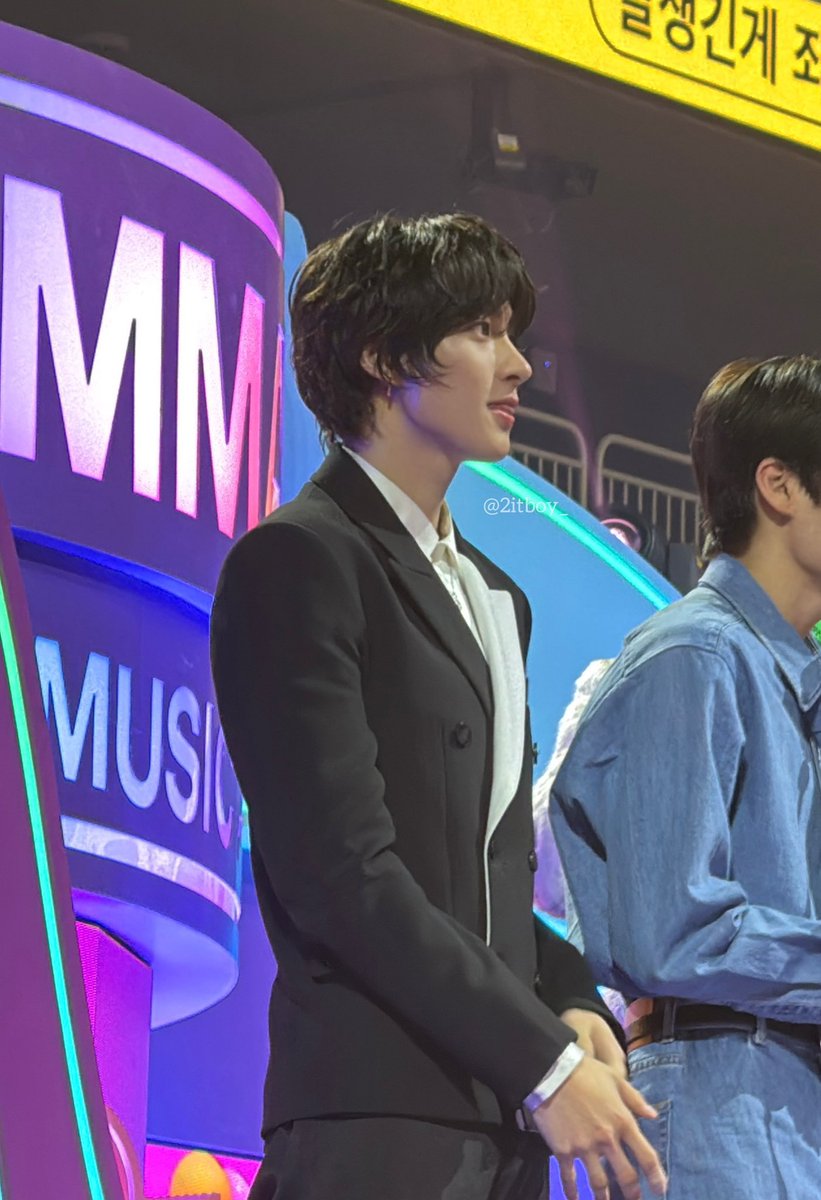 이찬영 가슴&흉곽 (@antongasuem) on Twitter photo 