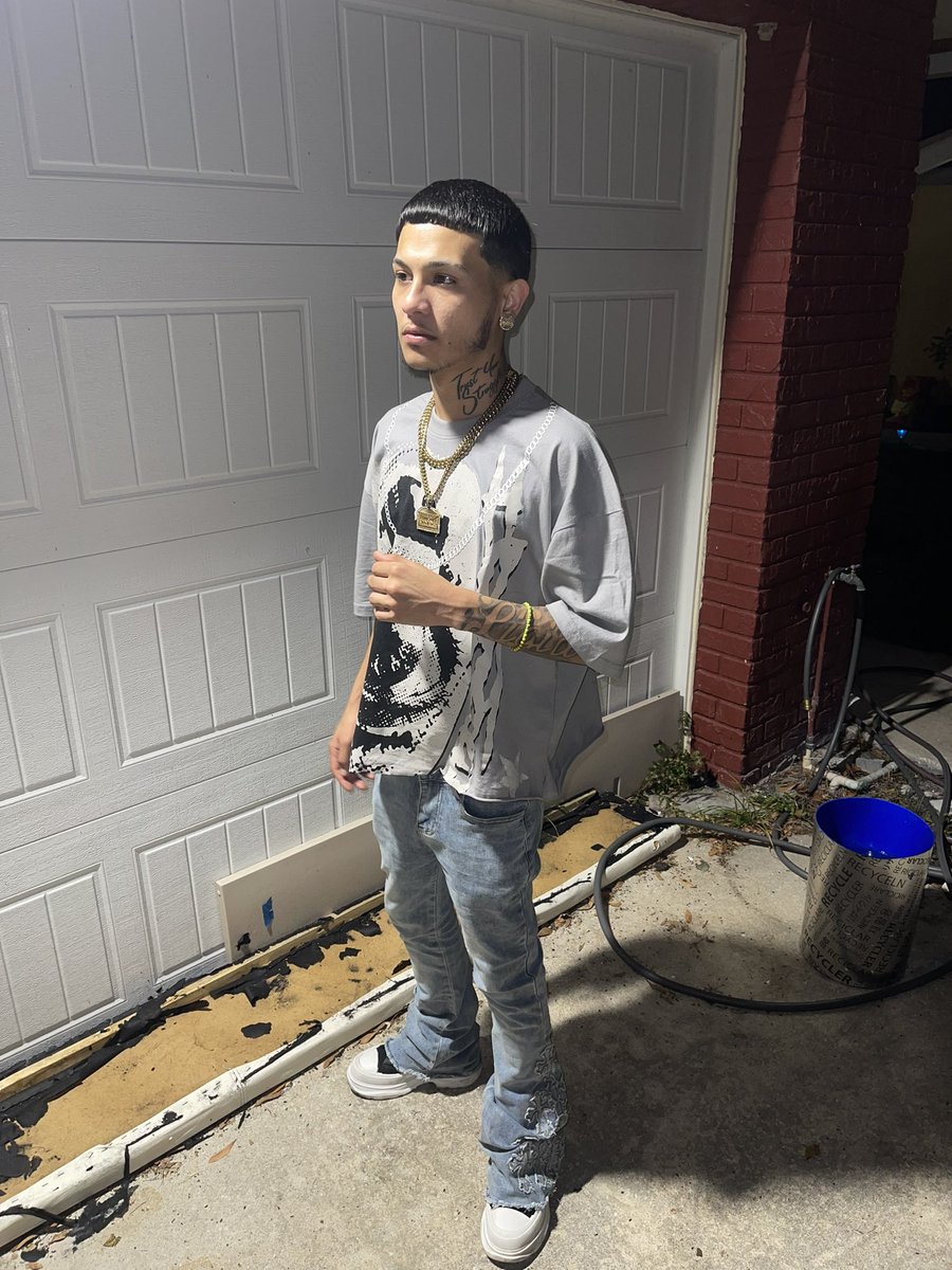kingno3l's tweet photo. Just need me a mf for me 😩 https://t.co/YX7u2VqH5r