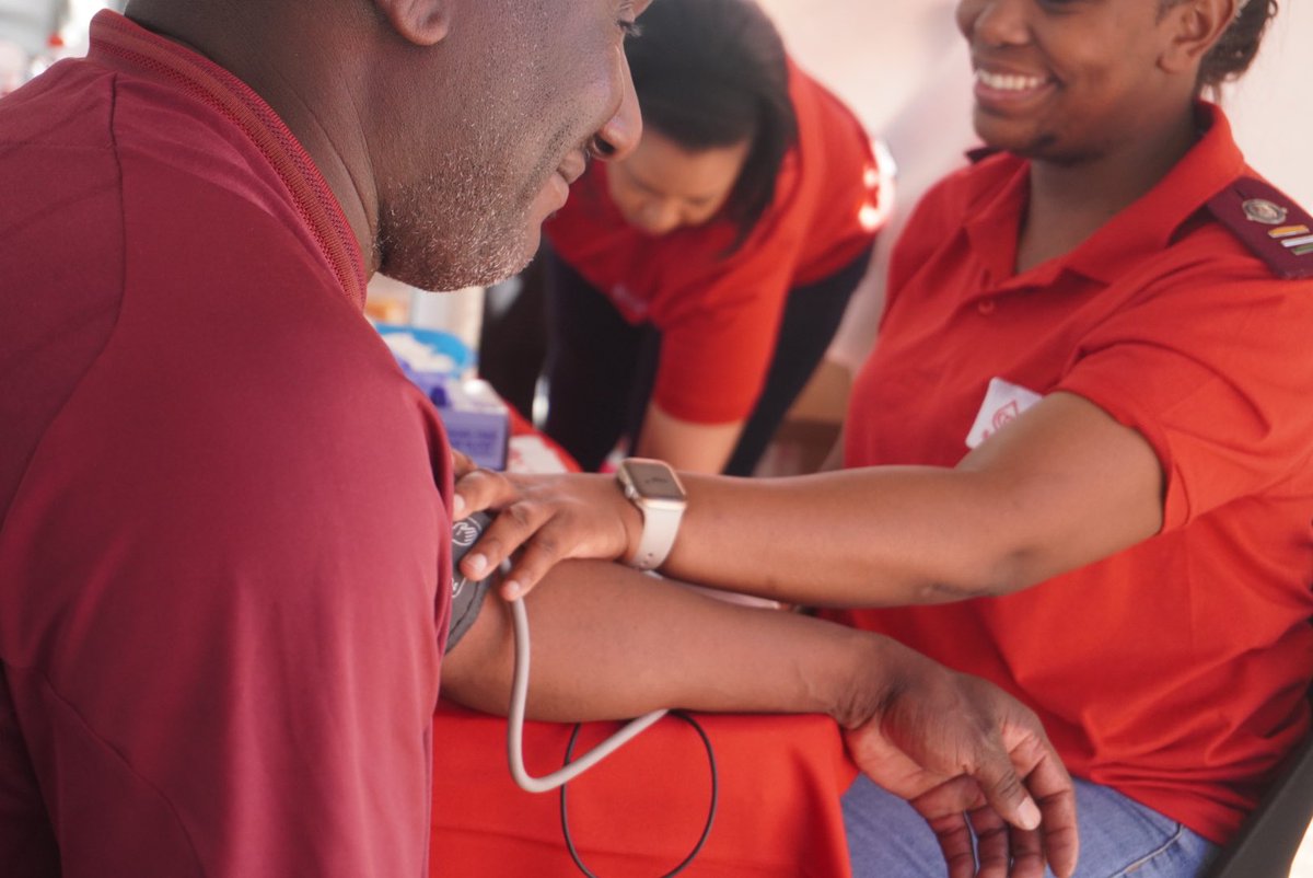 947's tweet image. 1 Day…1 Nation…5 000 units of blood 🩸

Today we’re supporting the SANBS record-setting challenge of achieving 5 000 units of blood across South Africa!

Visit sanbs.org.za to find your nearest donation site.

#RedSaturday #SaveUpTo3Lives @theSANBS