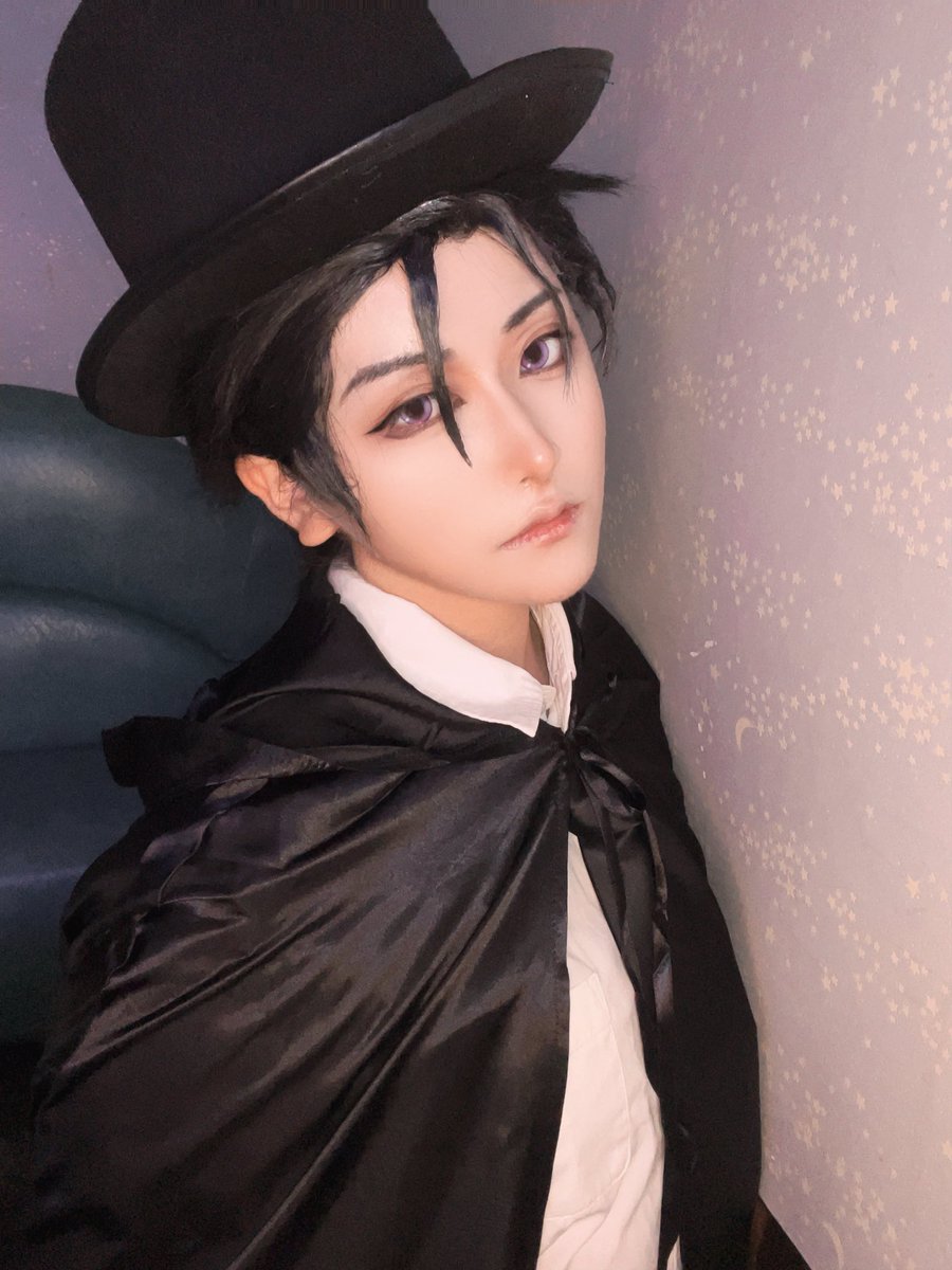 ⚠︎︎cos⚠︎︎crsm🏠🧡⚠︎︎
※衣装不足

怪盗ふみやも実は今日やってた✌️

#カリスマコスプレ