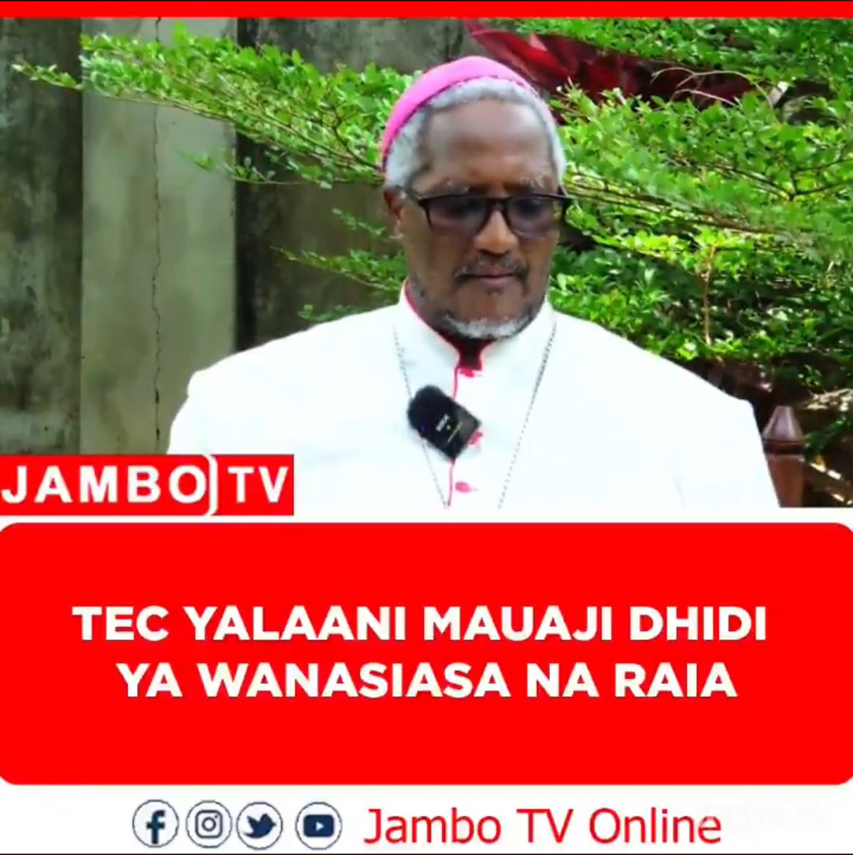 Tz_Kwanza's tweet photo. #BAKWATA acheni kutumika vibaya na @ccm_tanzania. Je,  hamuoni watu wanauwawa, wanadhulumiwa, wanateswa na wanadhulumiwa haki zao. Dini ya Uislamu ni dini ya Haki. 

#FreeTanzania 
#CCM_MustFall 

Aluta Continua ✊🏿
Power to the People ✊🏿 https://t.co/miSJ9NRHUb