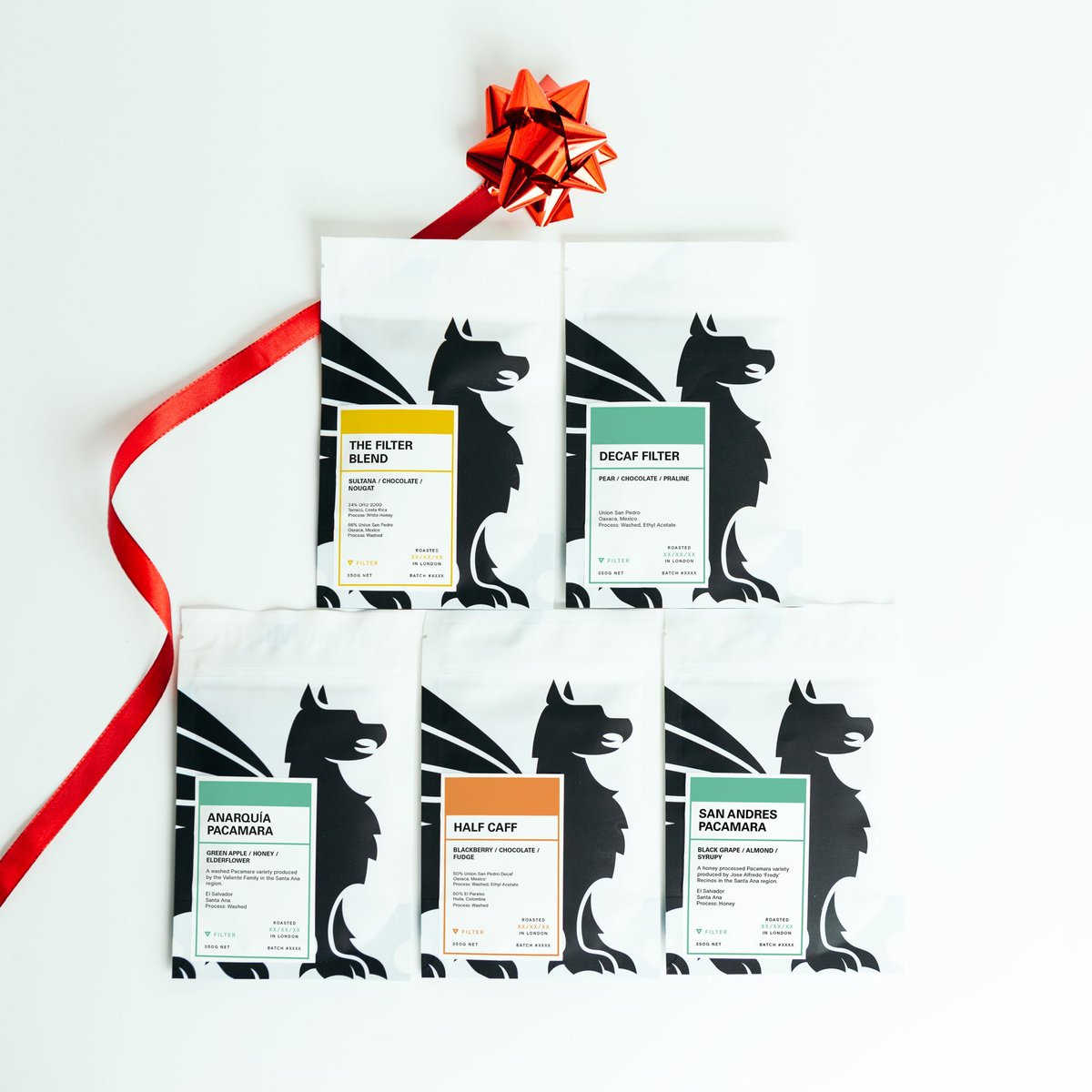 Fill your stockings with the Filter Assortment Packs! The most popular gift by far, they tick all the boxes for your coffee cravings this Christmas.
buff.ly/3OxBgxY