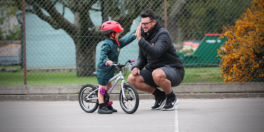 OneFarringtons's tweet photo. At Farringtons Prep School, we nurture well-rounded individuals who thrive inside and outside of school.  Our exciting extra-curricular activities and FIZ Club offers a world of possibilities to ignite your child's passions! ✨

Find out more: https://t.co/UwnJ8YNlli https://t.co/DcDs9yTnMx