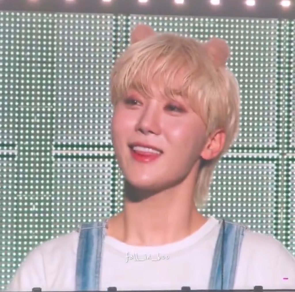 tiny seungkwan tweet media