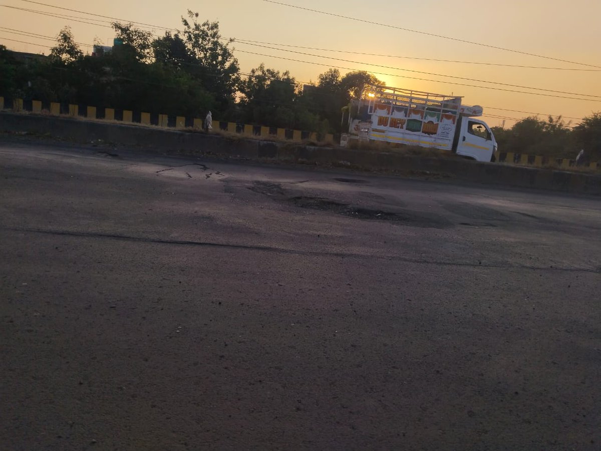 anjaya1905's tweet photo. CEMENT ROADS SCAM: Inner Ring Road was widened and concretized at the cost of around Rs 400 crore. Potholes have become common on this road. A patch of the road between Automotive Square and Ita Batti Chowk in front of Yashodara Nagar Police Station damaged to a great extent and turned into accident prone spot.
Engineers of State PWD, NIT and NMC never inspect roads to check such accident prone spots.
#nagpur #savenagpur #roadsscam #SCAM #cementroads #cementroadsscam @nitin_gadkari @MORTHIndia @mahapwdofficial @Nitngp @ngpnmc @nmccommissioner