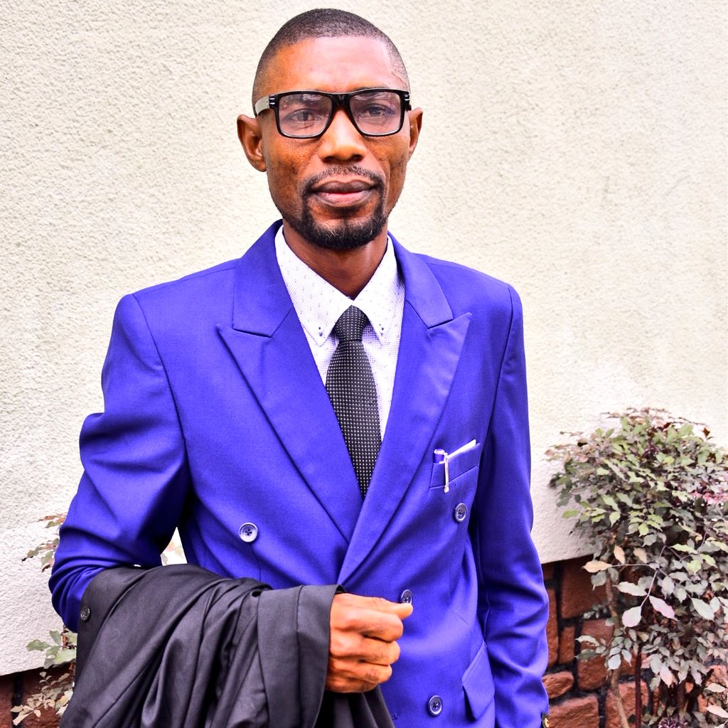 #NouvellePhotoDeProfil