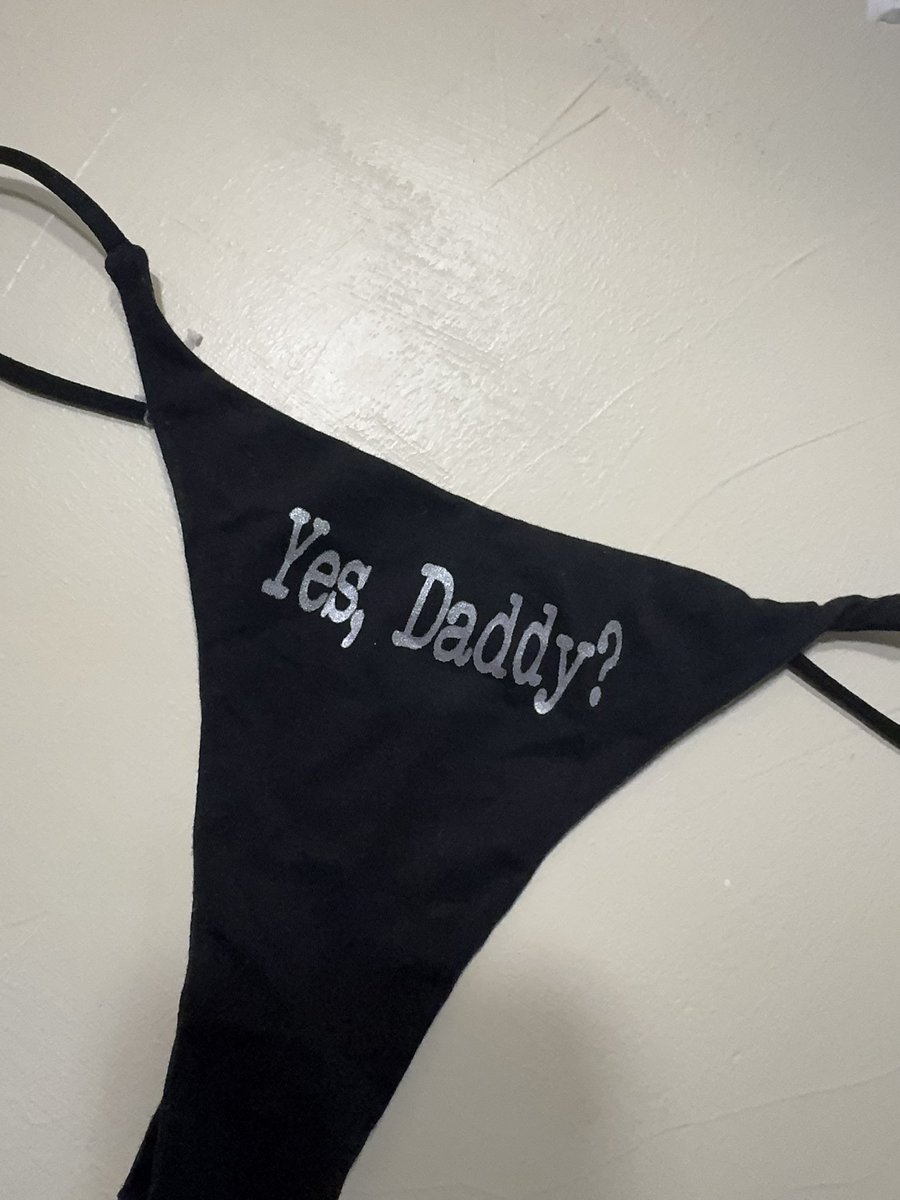 jplocked's tweet photo. Yes Daddy? https://t.co/If3gggBkFw