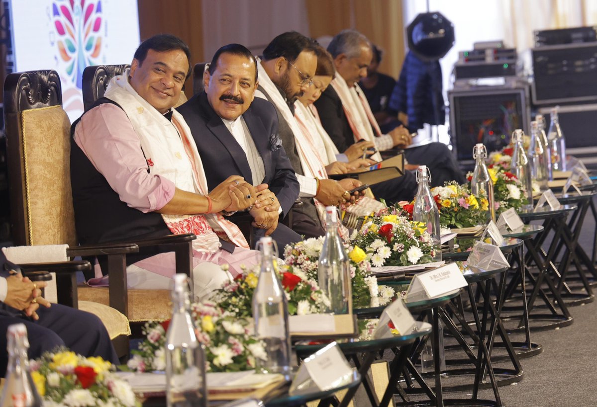 DrJitendraSingh's tweet photo. "India International Science Festival 2024" takes off with traditional lamp lighting, graced by CM Assam Sh @himantabiswa, Assam Min Sh Keshab Mahanta, Arunachal Min Smt. Pul, Principal Scientific Advisor to GoI Prof AK Sood, DG CSIR Dr Kalaiselvi &amp; other dignitaries. 
#IISF2024 https://t.co/TVVpXJckAT