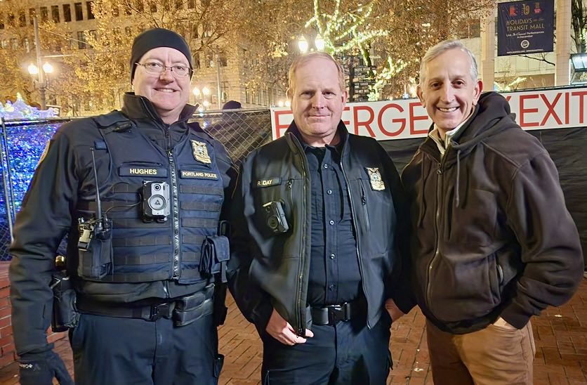 Chief Bob Day (@chiefbobday) on Twitter photo Tree lighting is a success! <a href="/PPBCentral/">PPB Central Precinct</a> Acting Cmdr Hughes, <a href="/kwilsonformayor/">Keith Wilson for Mayor</a> and I talked about how excited we are about the positive energy and hopefulness downtown. Also there, other new city councilors along with current <a href="/CommissionerRG/">Commissioner Rene Gonzalez</a> @CommMapps and <a href="/CommRubio/">Commissioner Carmen Rubio</a>. Tree lighting is a success! <a href="/PPBCentral/">PPB Central Precinct</a> Acting Cmdr Hughes, <a href="/kwilsonformayor/">Keith Wilson for Mayor</a> and I talked about how excited we are about the positive energy and hopefulness downtown. Also there, other new city councilors along with current <a href="/CommissionerRG/">Commissioner Rene Gonzalez</a> @CommMapps and <a href="/CommRubio/">Commissioner Carmen Rubio</a>.