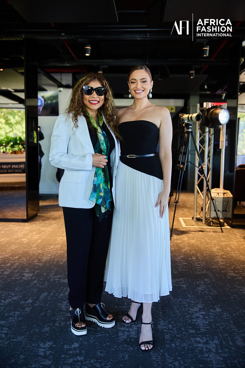 AFI_sa's tweet photo. #AFIMasterclass panelists, facilitators and our esteemed guests shared insightful information, imparting knowledge and well received wisdom for the preservation of the fashion industry.
📍: Hollywoodbets Kenilworth Racecourse @CapeRacingSales
#CTFashionWeek2024 🔥 https://t.co/lhXfLNYxZh