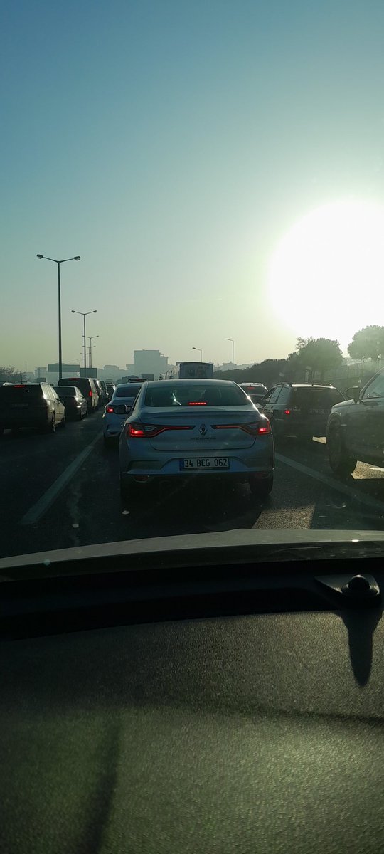 Yine yoğun bir trafiğe takıldık