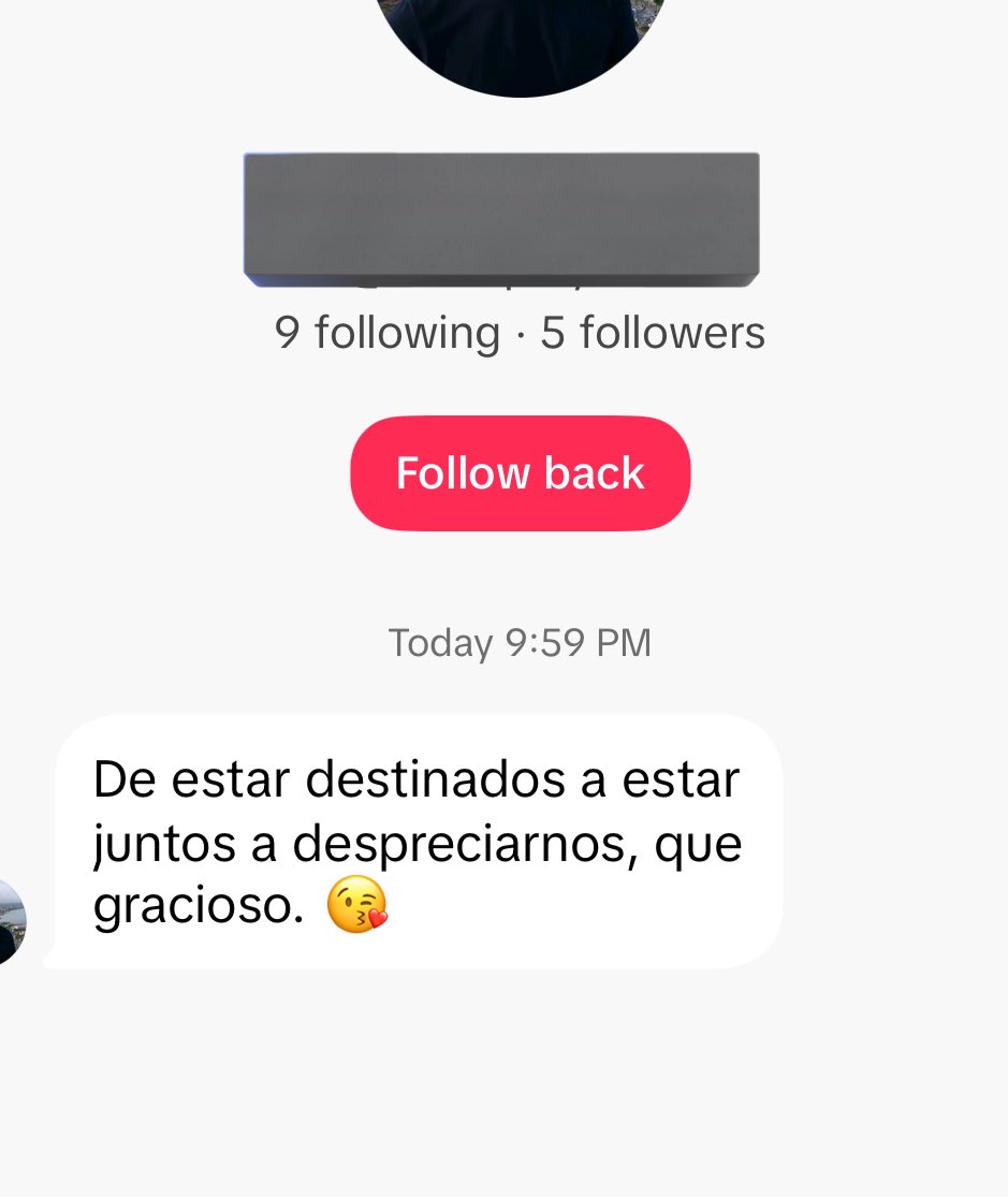 im_called_sofia's tweet photo. el wey que bloqueé de todos lado pero encontró mi tiktok 👁️👄👁️ https://t.co/JEAX7erORI