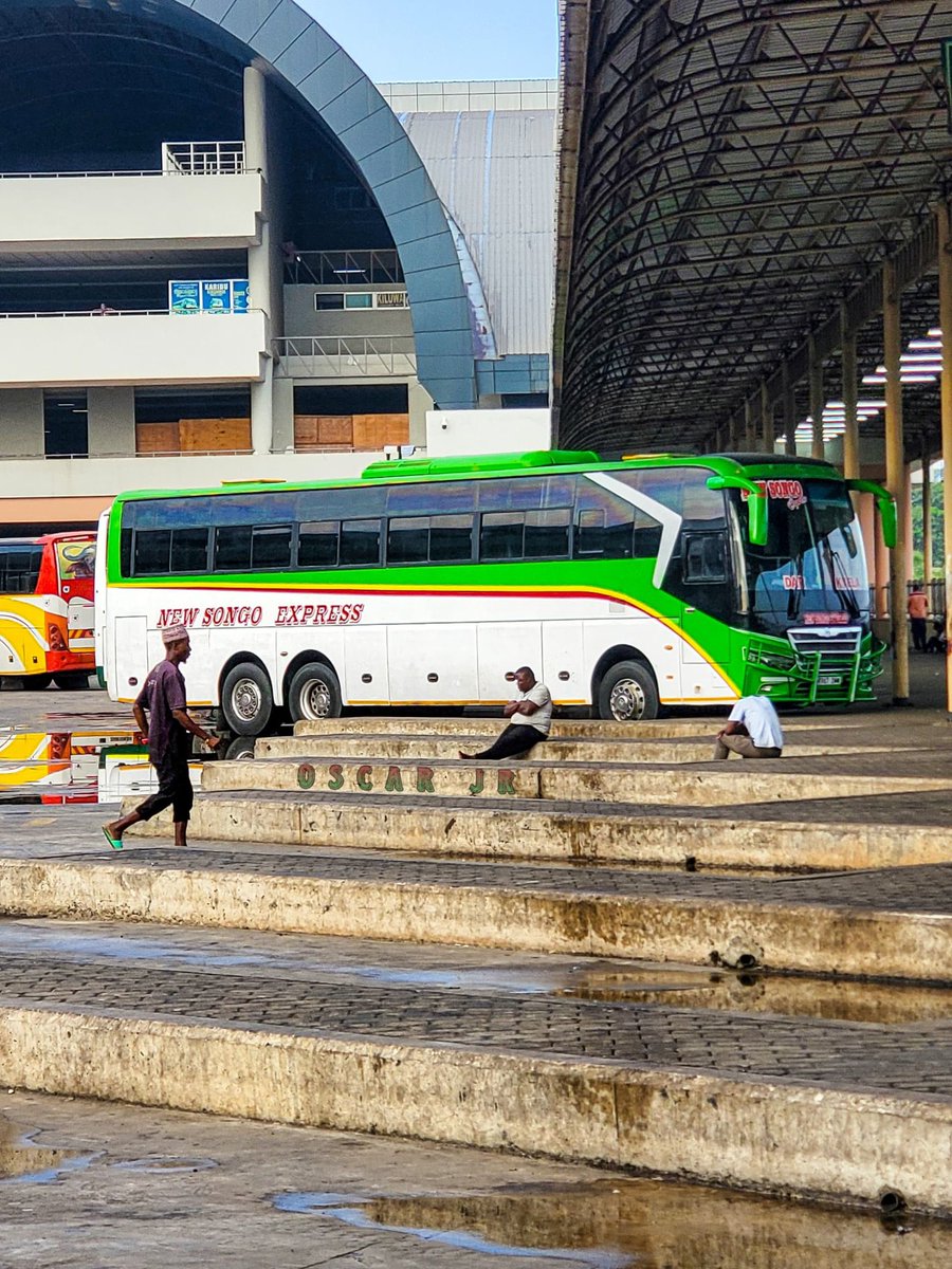 SouthernBuses's tweet photo. #NewSongoExpress ✈️
📸@JustinOscarJr https://t.co/MbXOs9QWlm