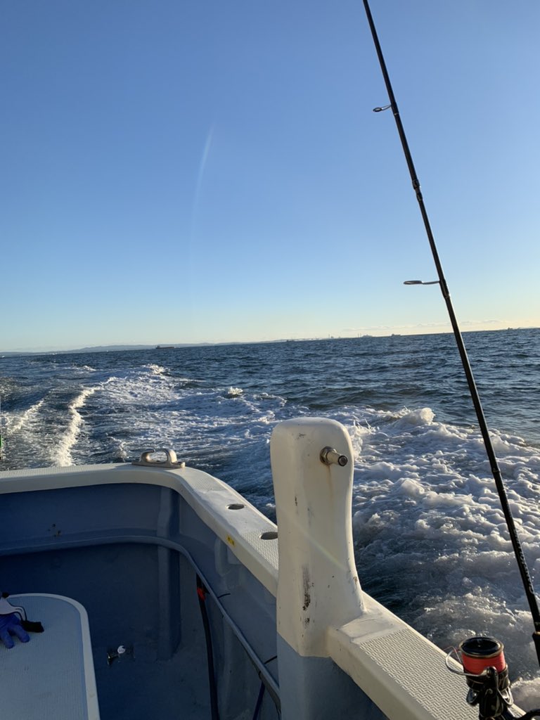 久々の投稿✉️

久々の東京湾サワラ狙い

そしてBOSE😂