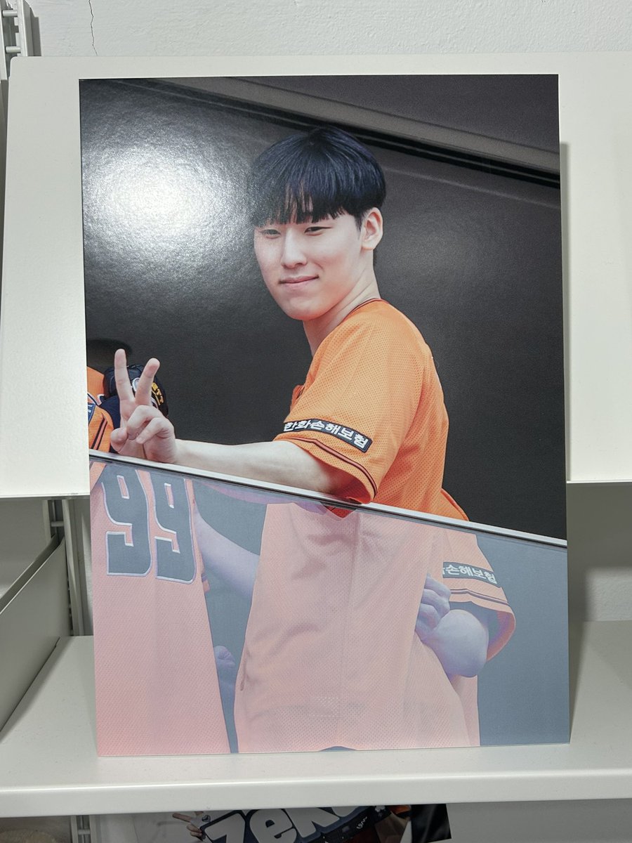viper_onetoone's tweet photo. 예쁜 생카 너무 감사합니다🫶🫶 건우도예쁘고 카페도예쁘고….

#천사견우_생일파티
#Happy_Zeka_Day https://t.co/XaioMkcYMY