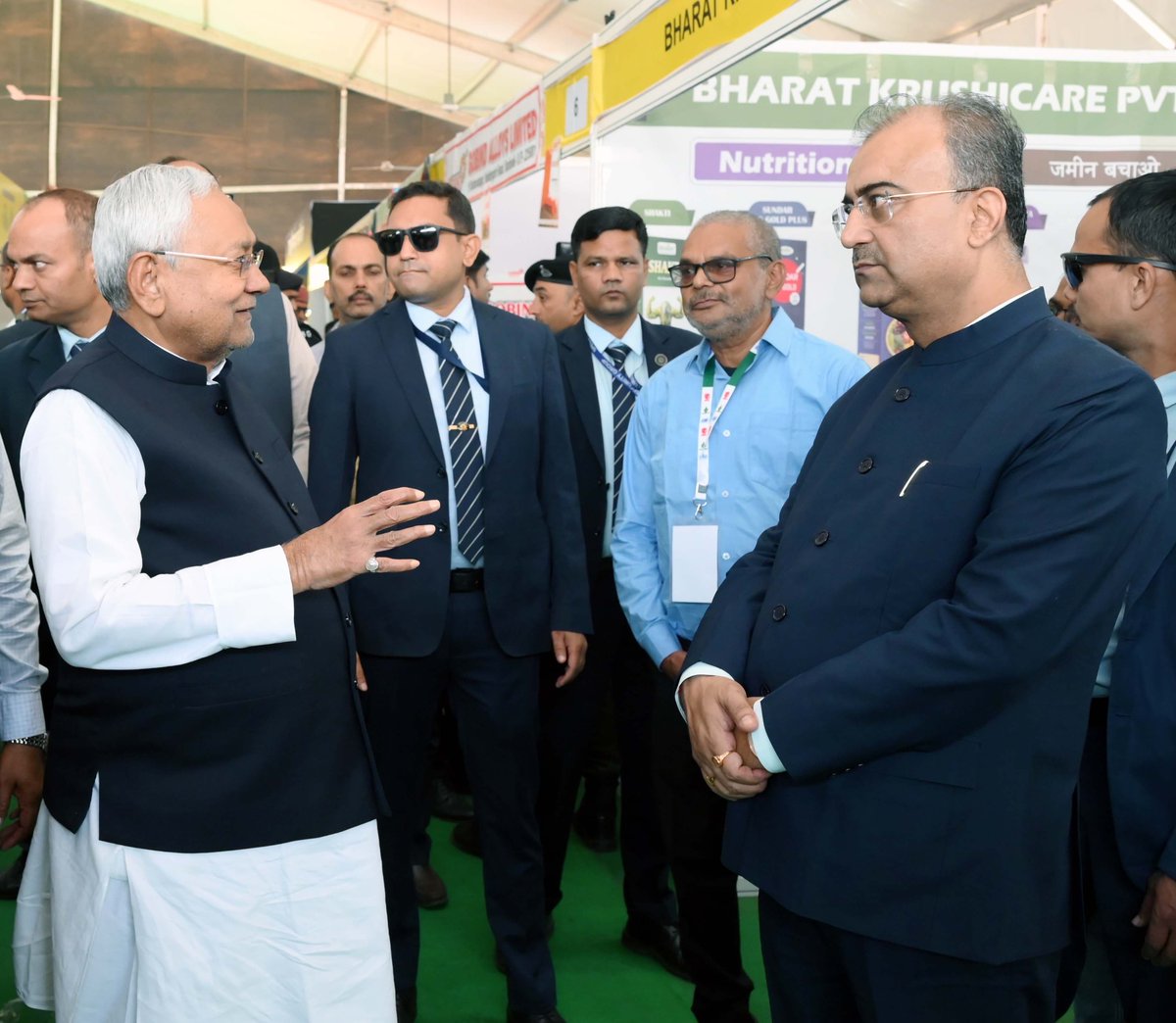 Nitish Kumar tweet media