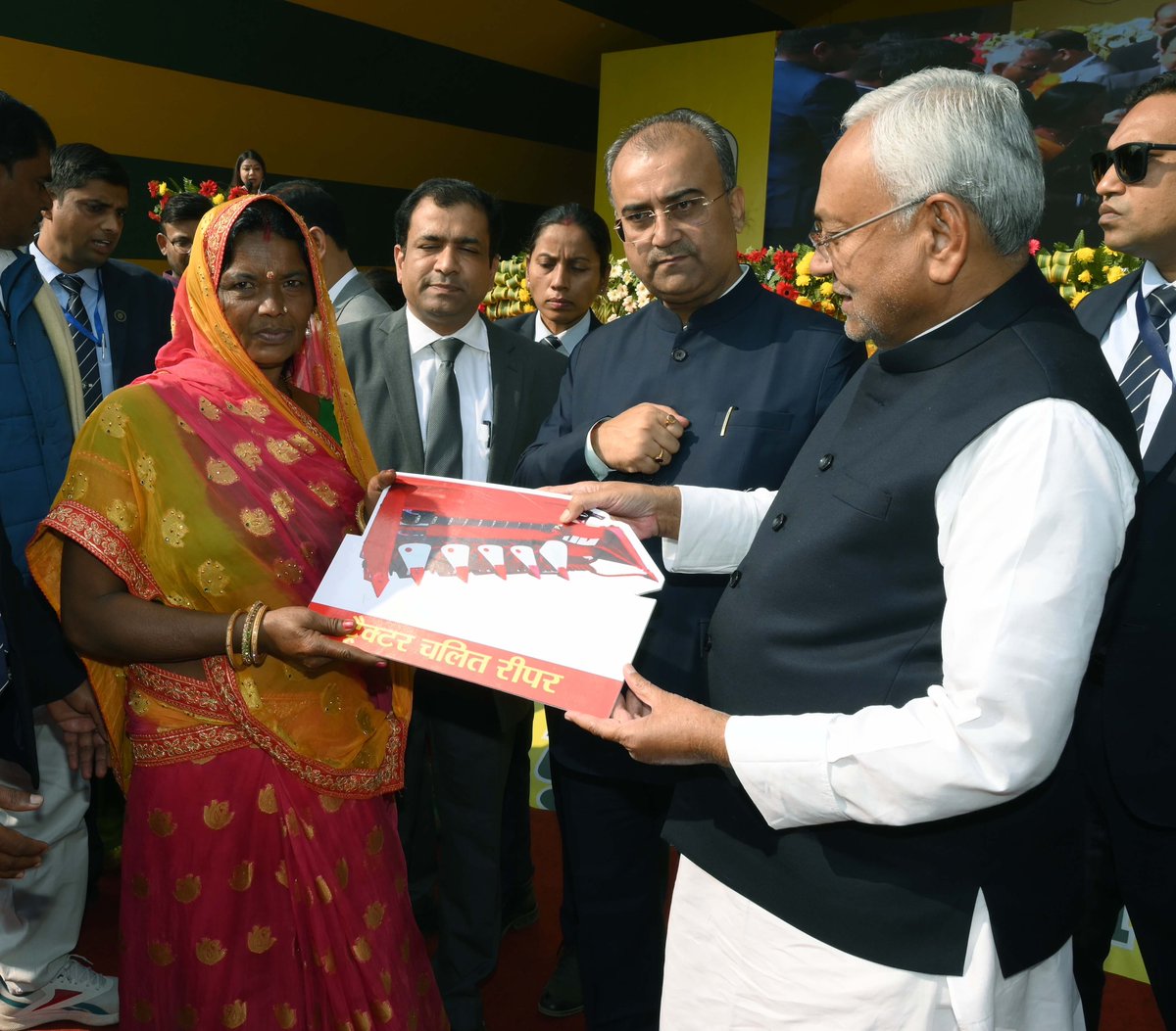 Nitish Kumar tweet media