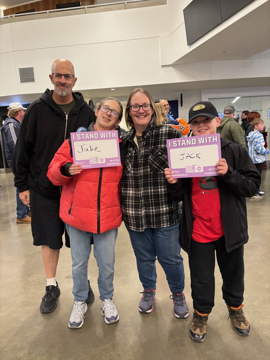 rangus74's tweet image. Took the fam to see the UHC tonight. They loved it and had a great time even though we lost in OT. @utahhockeyclub