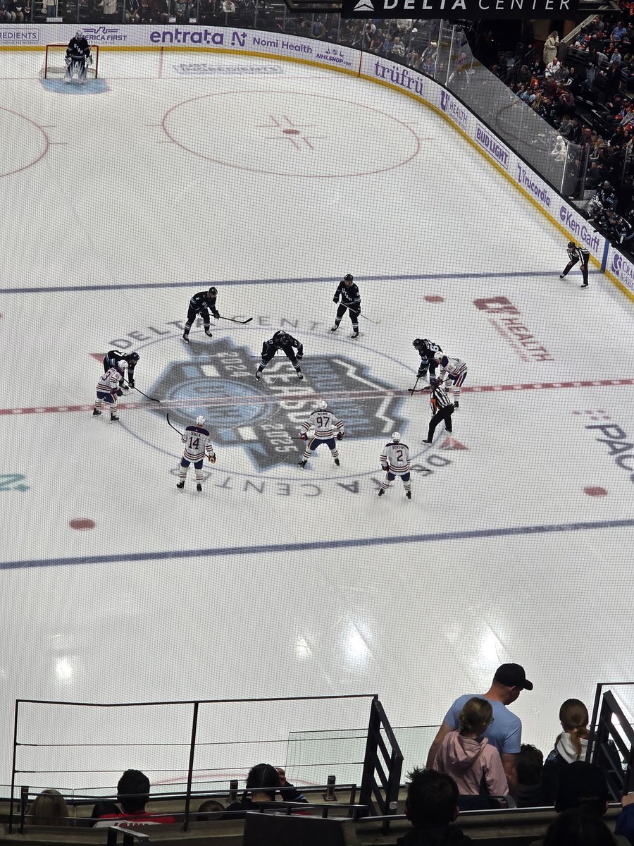 rangus74's tweet image. Took the fam to see the UHC tonight. They loved it and had a great time even though we lost in OT. @utahhockeyclub