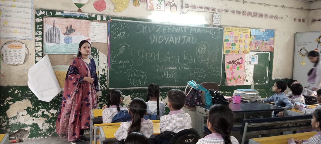 DIETDaryaganj's tweet photo. Waniya Taj D.El.Ed. Trainee of DIET Darya Ganj is actively participating in #Vidyanjali as #Volunteer and conducting different activities in School https://t.co/pFrTBjSg5H