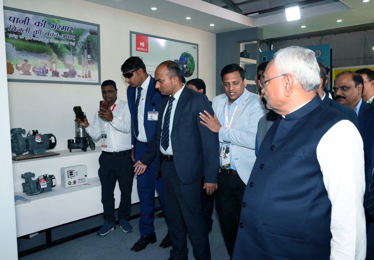 Nitish Kumar tweet media