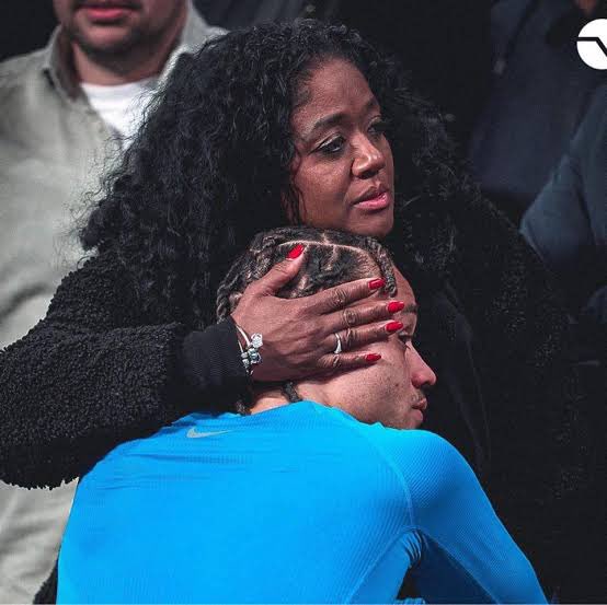 Davis Jr.👑 tweet media