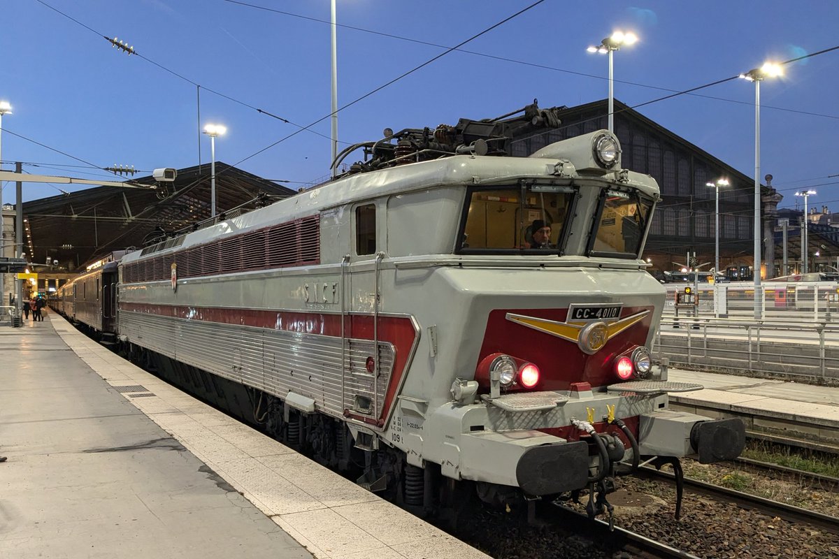 Coucou 40110 <a href="/mfpn_trains/">MFPN</a> !