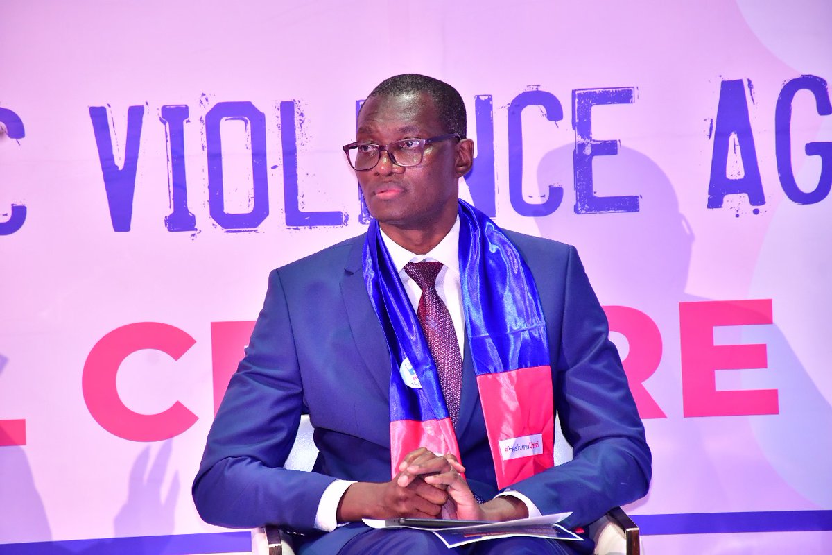 GoskSociety's tweet photo. Represented by our Acting Secretary, Dr. Benjamin Odongo Elly, GOSK proudly participated in the launch of the ‘Respectable Maternity Care - Call Centre’ at the Kenyan Women and Children Wellness Centre (KWCWC).
#GOSK #16DAYSOFACTVISM #STOPOBV #ENDGBV #RespectfulMaternityCare https://t.co/dWxNsTMuGU