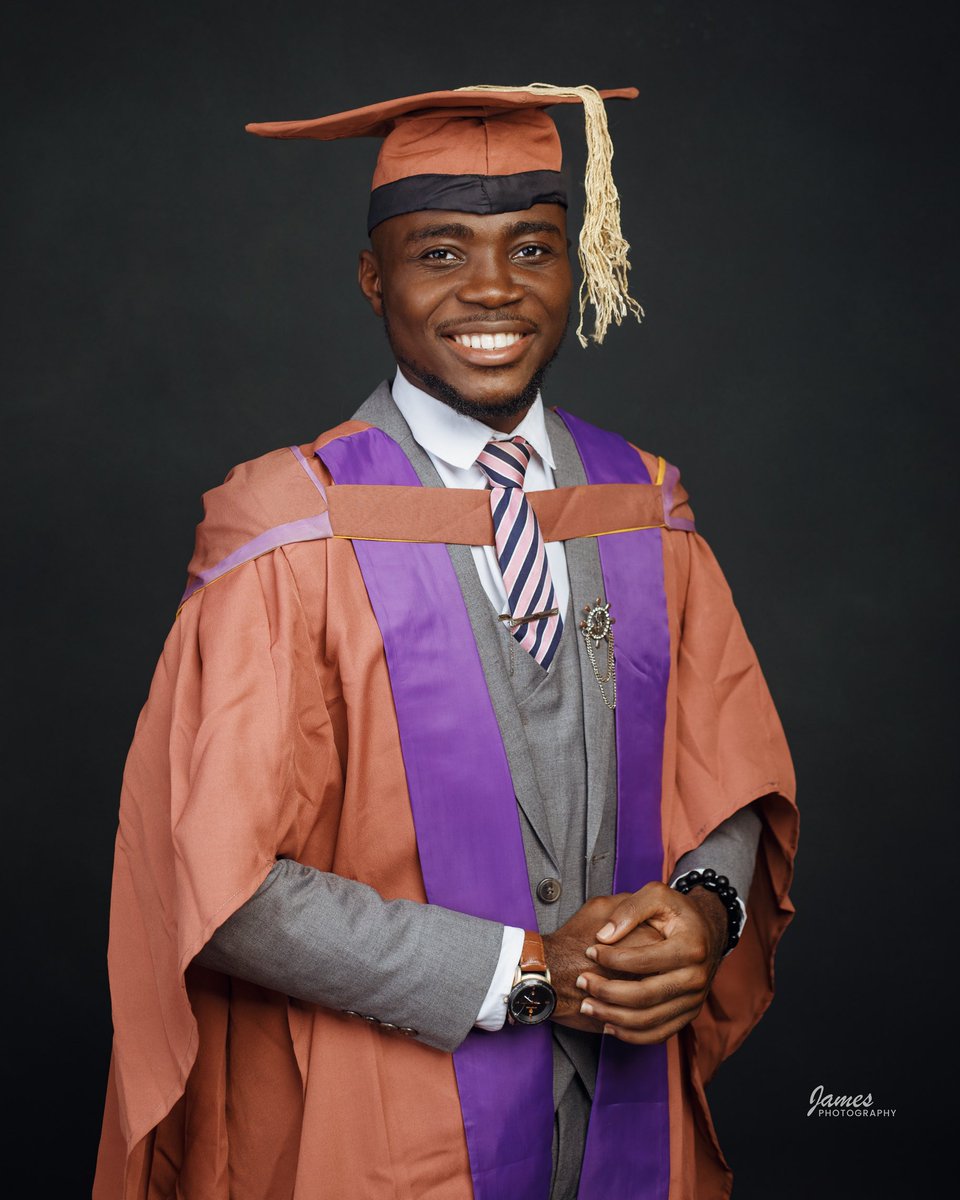 AfolayanSamso11's tweet photo. Afolayan Samson Ayanfeoluwa
B.Eng Mechanical Engineering, FUTA✨
God did!🤩🥳☺️ https://t.co/6utpmVI2hA
