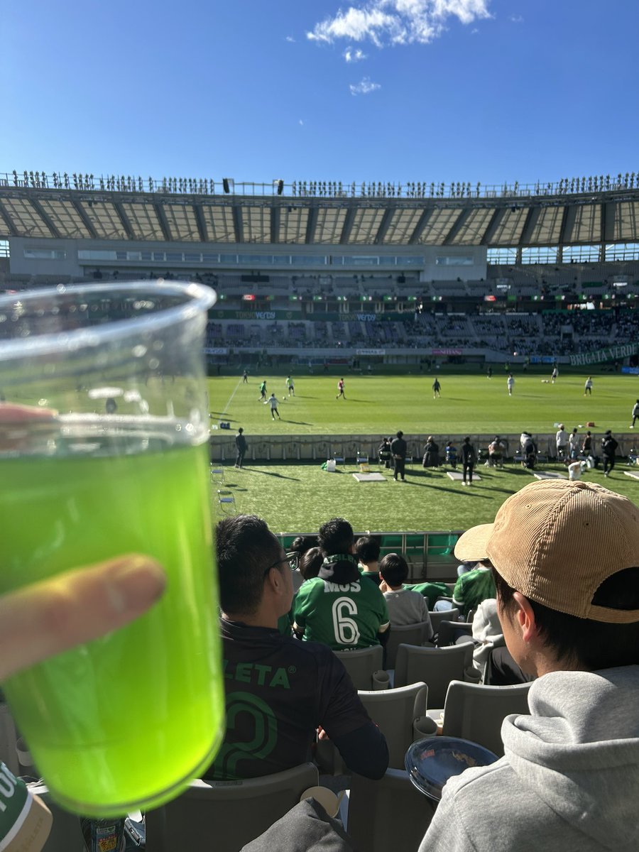 ykutani's tweet photo. 十数年ぶりのサッカー荒れて面白すぎた！
東京ヴェルディ今後応援していこ https://t.co/4KR5YbW7UN