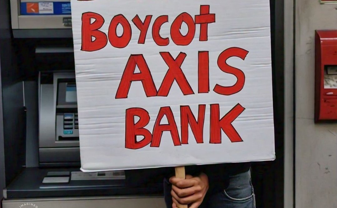ABNINDIA1's tweet photo. @AxisBank"Axis bank's monopolistic behavior is unacceptable, deducting Rs 50,000 from customers' accounts and engaging in fraudulent activities. It's time for a boycott."@AxisBankSupport  @HDFC_Bank #nepotism #fail #Exporter #Response #Rbi https://t.co/KCCyOFdk0d