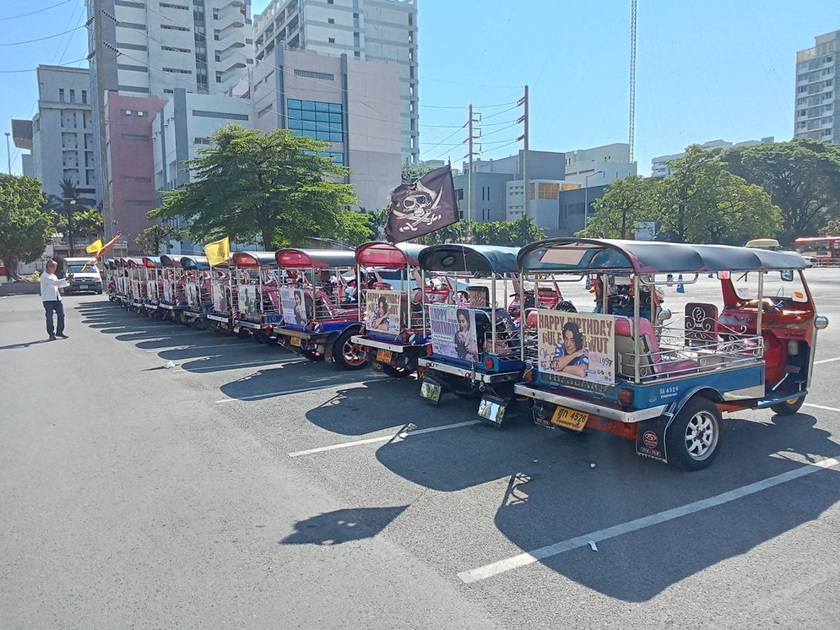 GulfKanawutIT's tweet photo. This treasure hunt is organized by
@gulfie520
@houseofKANA
@AllForKanawut 
@M86858694 @GulfKanawutJFC @GkFanClubMexico @gulfkanawutpefc @GulfKanawutIT 

Big thanks @gulfkanaawutt for the designs &amp; definitely @HeartofGulf_TH for liaising 🛺 &amp; banners ❤️

@gulfkanawut 
#GulfKanawut https://t.co/J9QFyj0zHW
