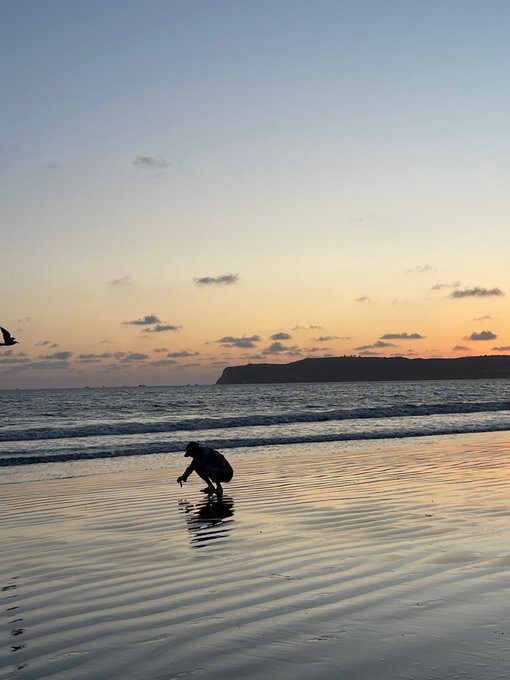 Monsta X's beach aesthetic