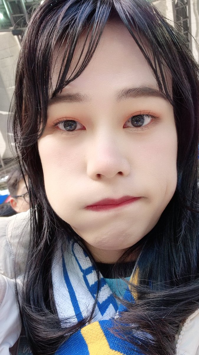 경기를 져서 그런가 몸도 마음도 춥다