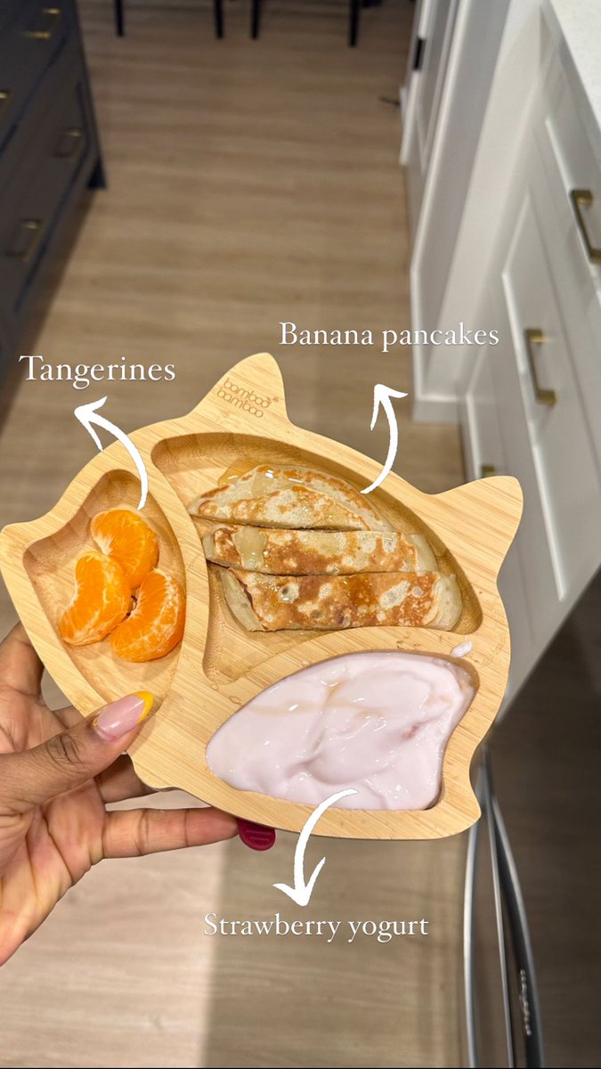 NisforNora's tweet photo. My Toddler plates 👶🏼🥰 https://t.co/v37g9DH4lS