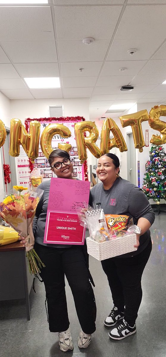 Noemi Flores (Mimi) (@noemi7716) on Twitter photo Wow, what an amazing Black Friday! The Northern Experience team worked hard and created Happy Customers with the BEST experience and our 5 promises. #NorthernCA #WeWontStop #CustomerExperience <a href="/JonFreier/">Jon Freier</a> <a href="/domjrcoleman/">Dom Coleman</a> <a href="/arunramchan/">Arun</a> Wow, what an amazing Black Friday! The Northern Experience team worked hard and created Happy Customers with the BEST experience and our 5 promises. #NorthernCA #WeWontStop #CustomerExperience <a href="/JonFreier/">Jon Freier</a> <a href="/domjrcoleman/">Dom Coleman</a> <a href="/arunramchan/">Arun</a>