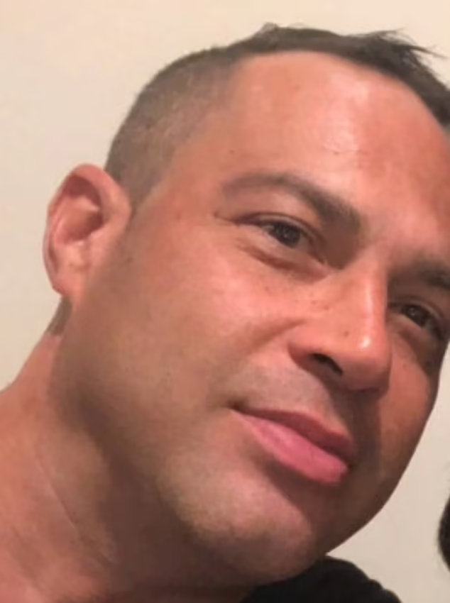 TrueCrimeUpdat's tweet photo. Richard Aubertin, 32, of #DoubleBay, Sydney, has been ordered to pay $25,000 to his former secretary Sonata Trakimaite after a Federal Court ruling found him guilty of sexually harassing her from October to December 2020
The court revealed that Aubertin threatened Sonata's employment to extort her into a sexual relationship after she initially rejected his advances. Their relationship began after they met in a bar in 2016, but it turned coercive when Sonata felt forced to have sex with him to keep her job
By December 2020, she was pregnant with his child, and Aubertin attempted to pressure her into an abortion while also ending her employment
Judge Robert Cameron stated that Aubertin exploited Sonata's vulnerable situation, as she worked multiple jobs and felt her employment was unstable
The judge ruled that Sonata was a victim of sexual harassment and awarded damages for Aubertin's behavior
📣So he gets a relatively low fine and no jail time? Seems f'd up to me
🙏#TrueCrime
Please share to spread awareness
DISCLAIMER: The information shared is based on initial reports, may not be fully verified, and is presented as alleged. Details are subject to change as investigations proceed