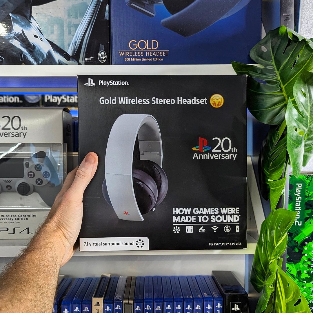 n4sa's tweet photo. Remember this? I'm surprised PlayStation didn't release a 30th Anniversary PULSE 3D headset.
#playstation #ps4 #ps5 #sony #headset #playstationgamer #PlayStationCollector #PlayStationCollection #gamer #gamerlife #gamerguy #collector #gamesroom https://t.co/21HblHVFor