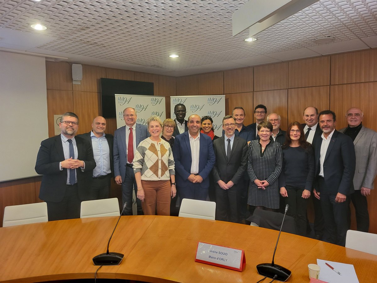 <a href="/Assomaires94/">Assomaires94</a>, à l'issue d'une belle séance de travail avec le nouveau <a href="/Prefet94/">Préfet du Val-de-Marne</a>