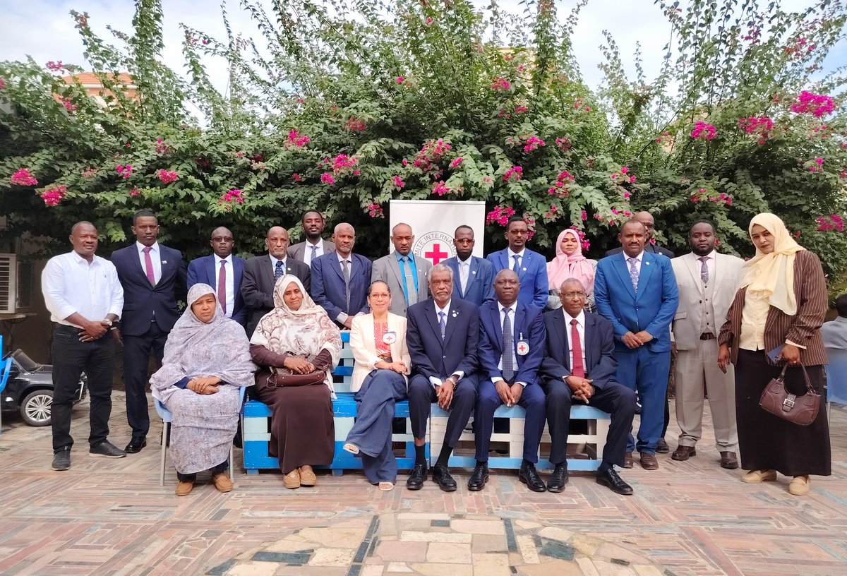 ICRC_Sudan's tweet photo. We have conducted 2 workshops on IHL in Port Sudan. The first workshop with Sudan National Commission of IHL, the second with the attorneys of the Public Prosecution.
IHL protects persons who are not, or are no longer, directly or actively participating in hostilities.
#Sudan https://t.co/3B94Yv9Dam